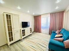 Квартира с новым ремонтом в Сириусе